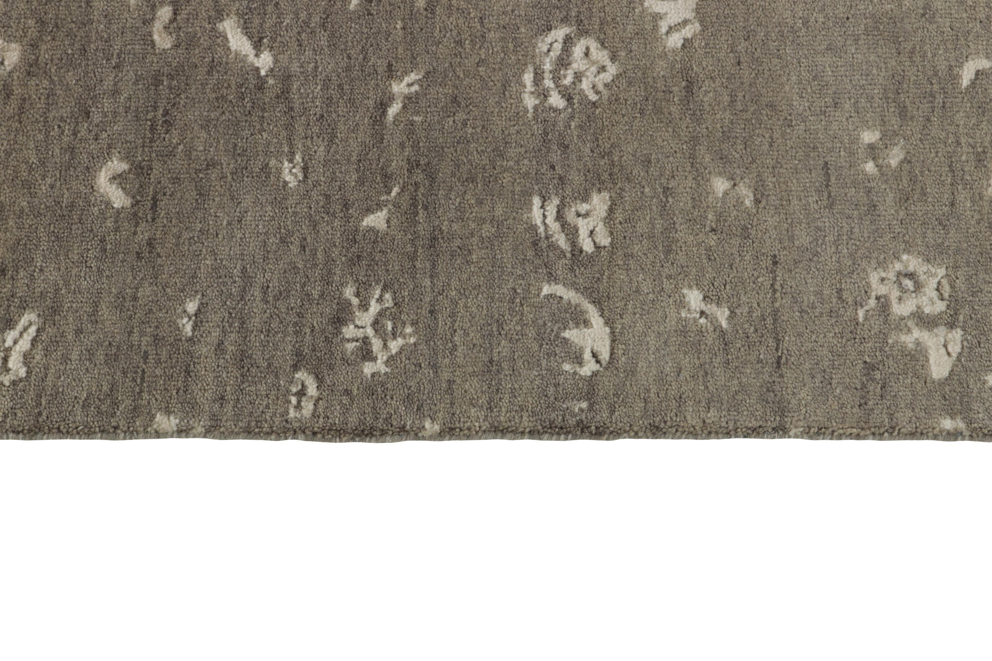 RUGS