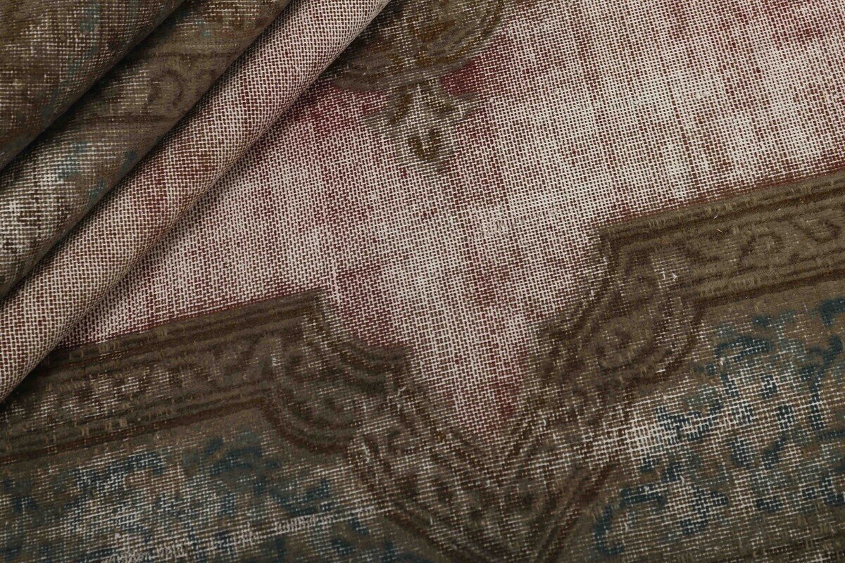 RUGS