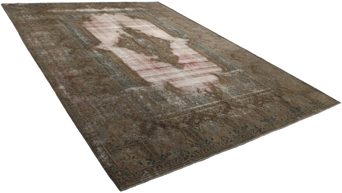 RUGS