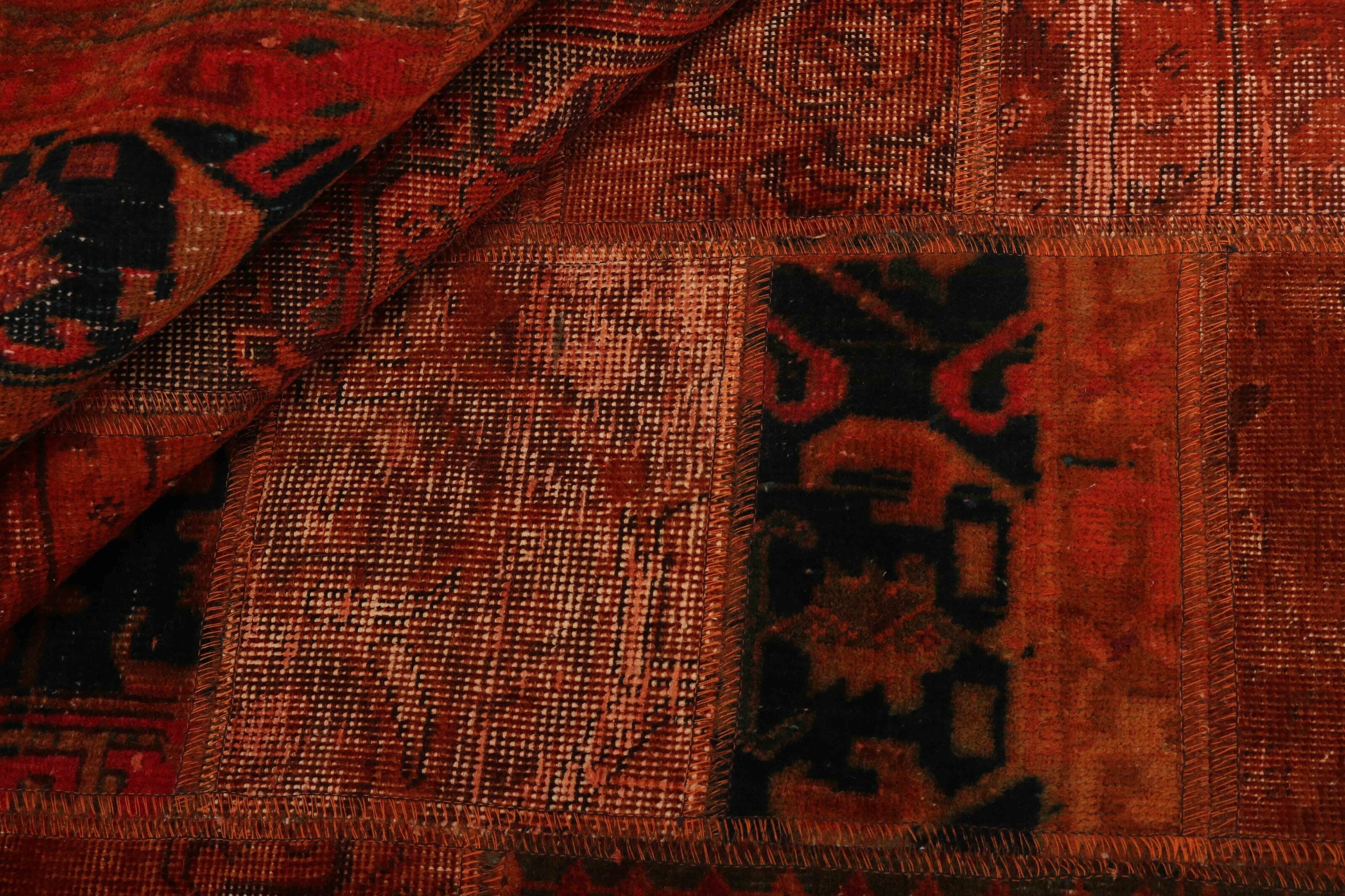 RUGS