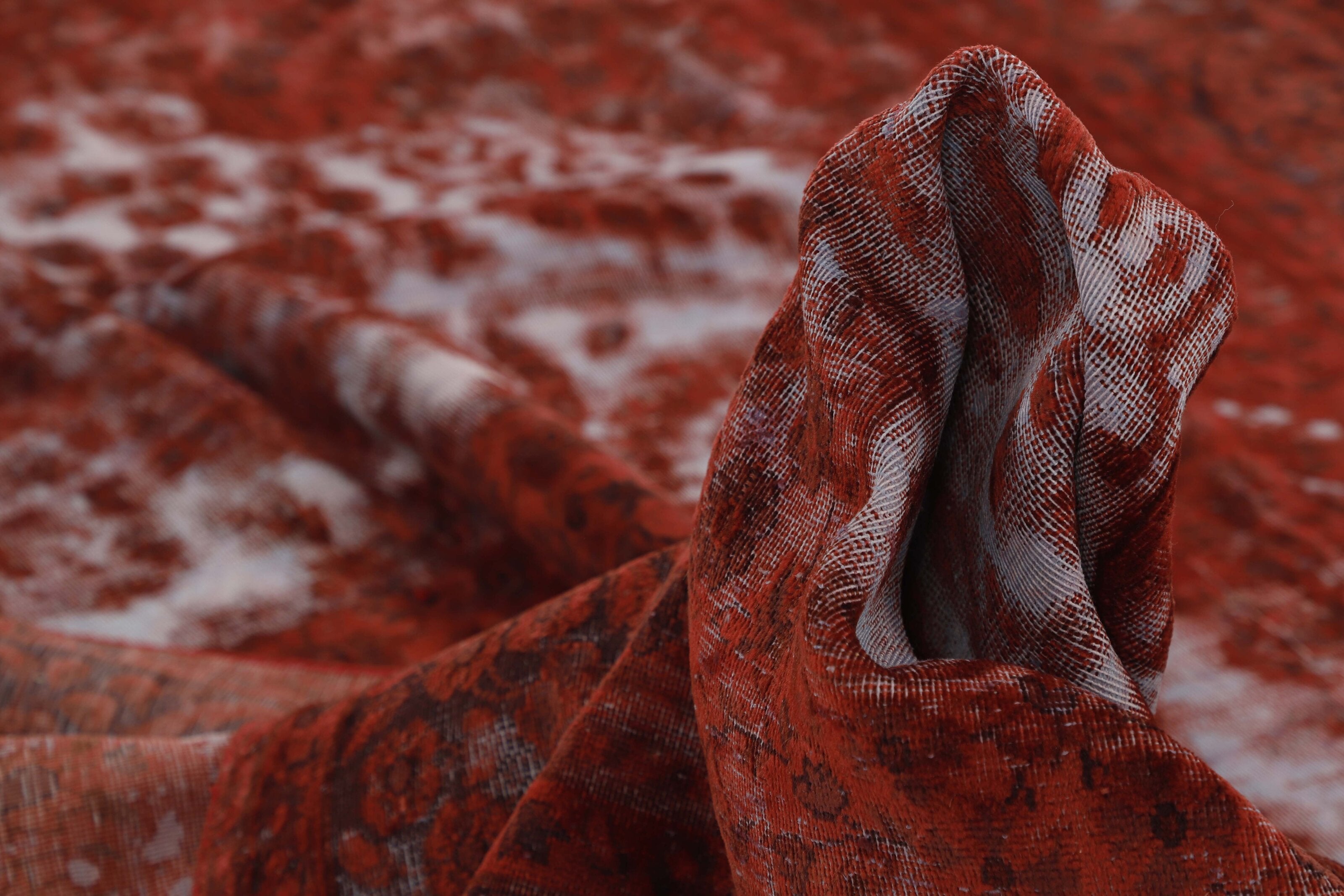 RUGS
