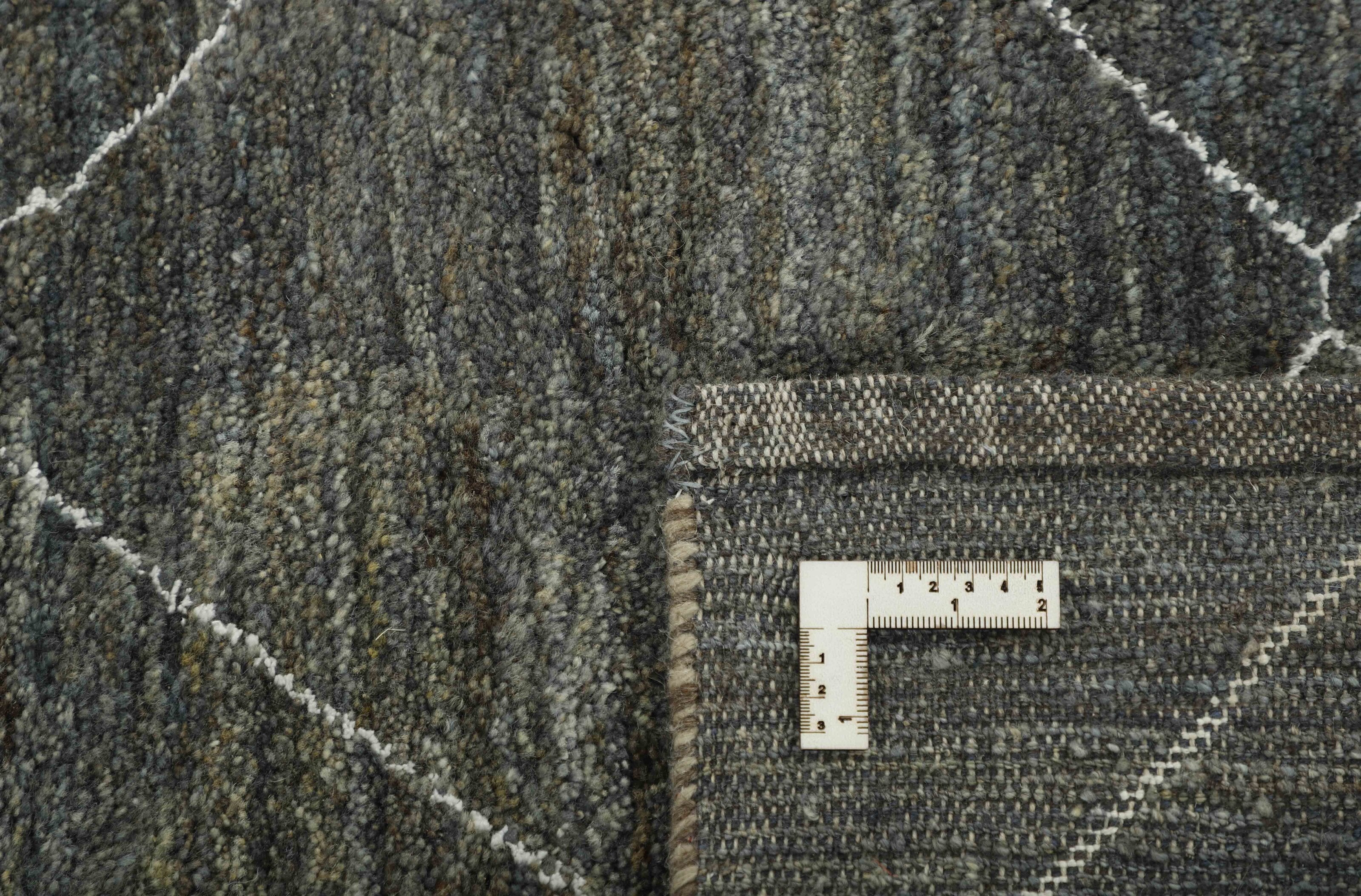 RUGS