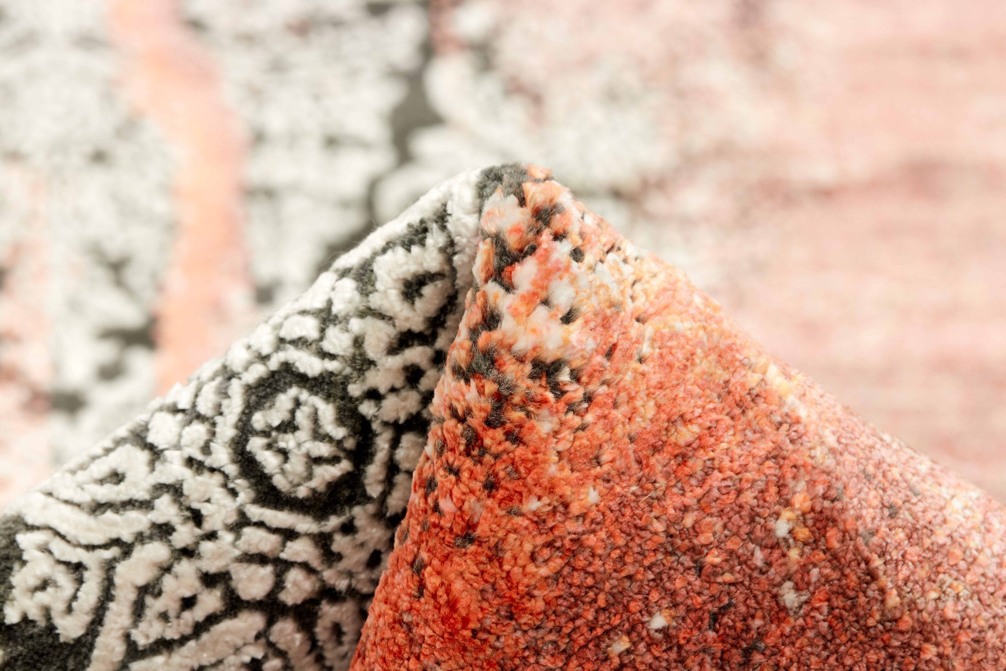 RUGS