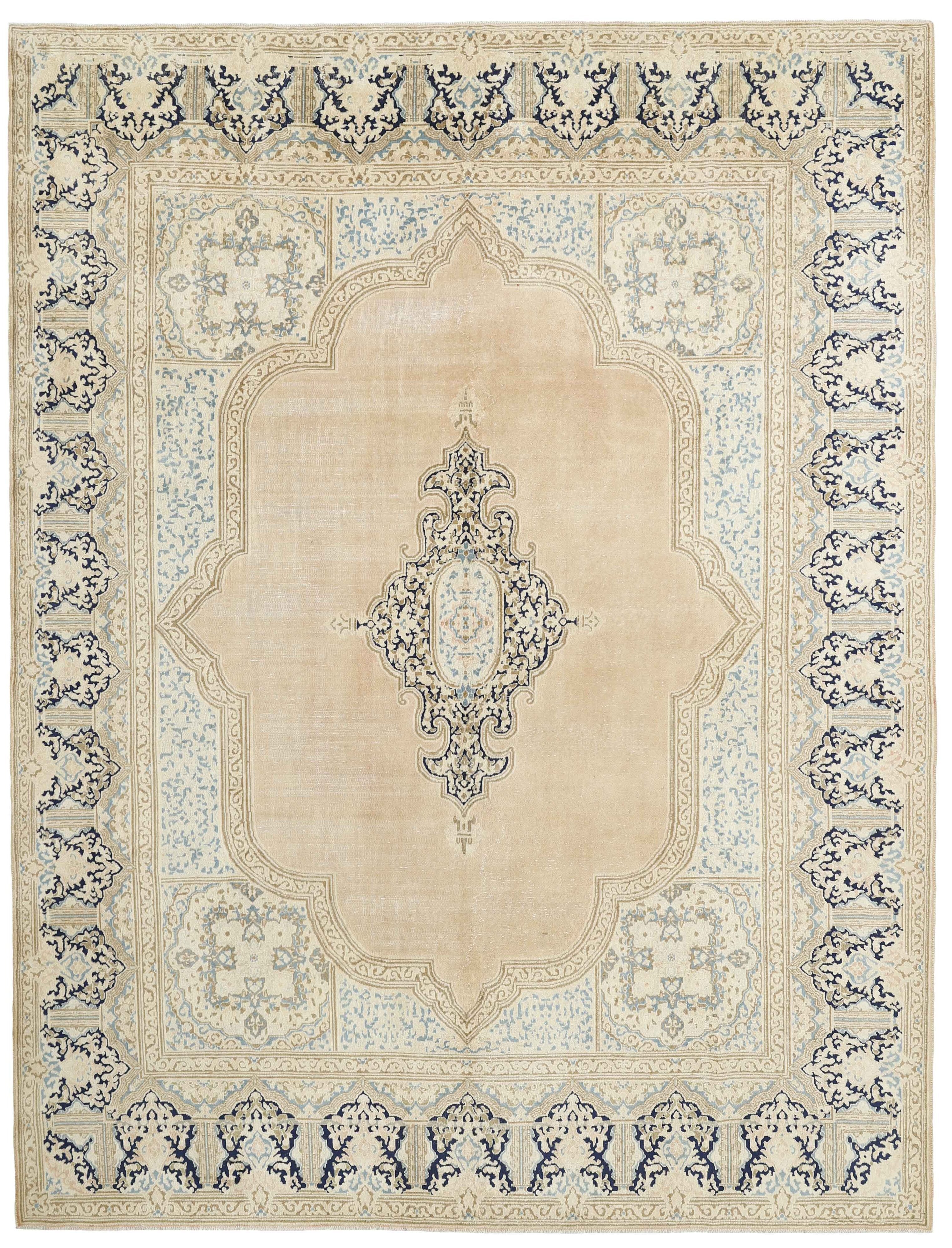 RUGS