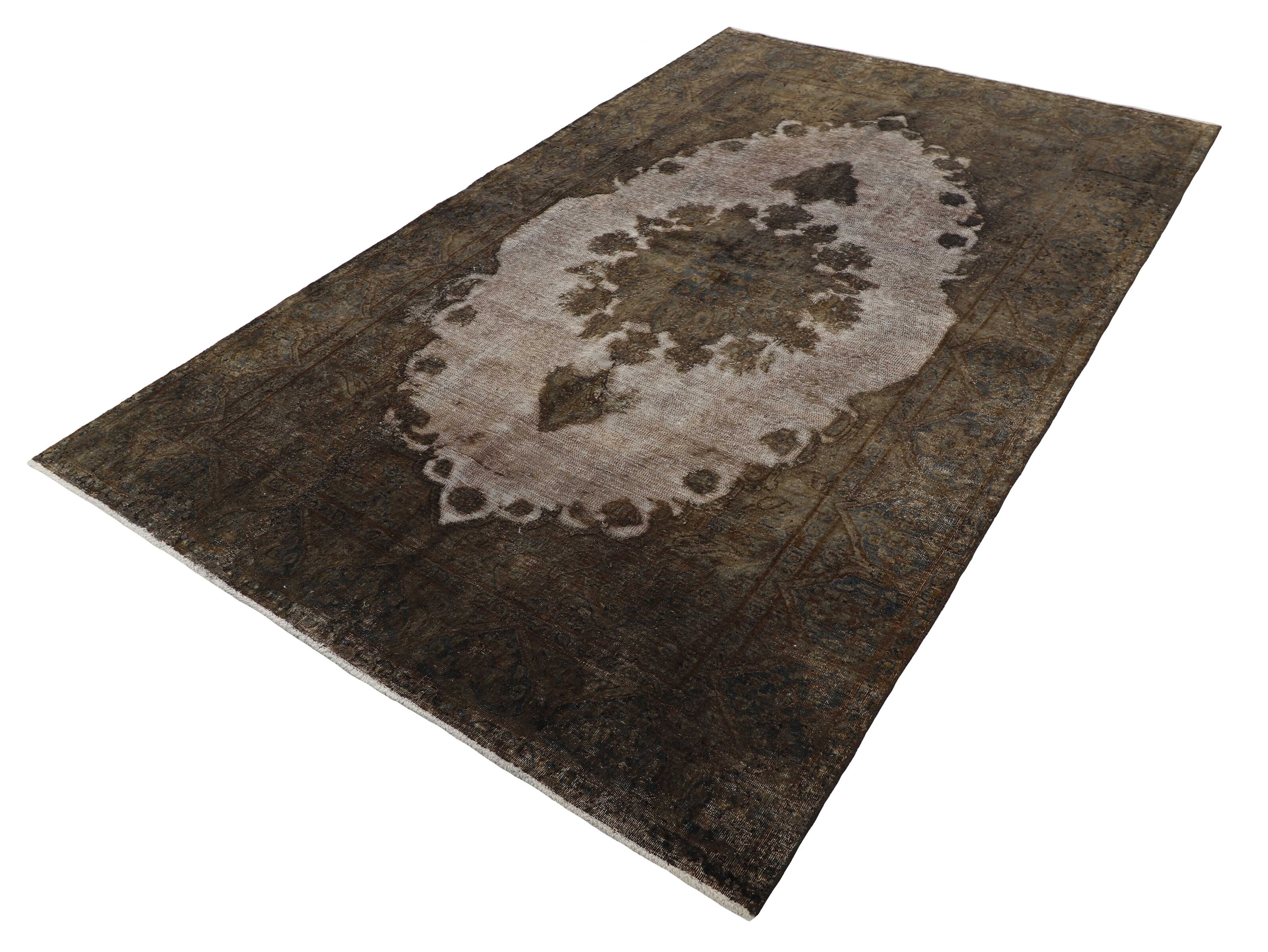 RUGS