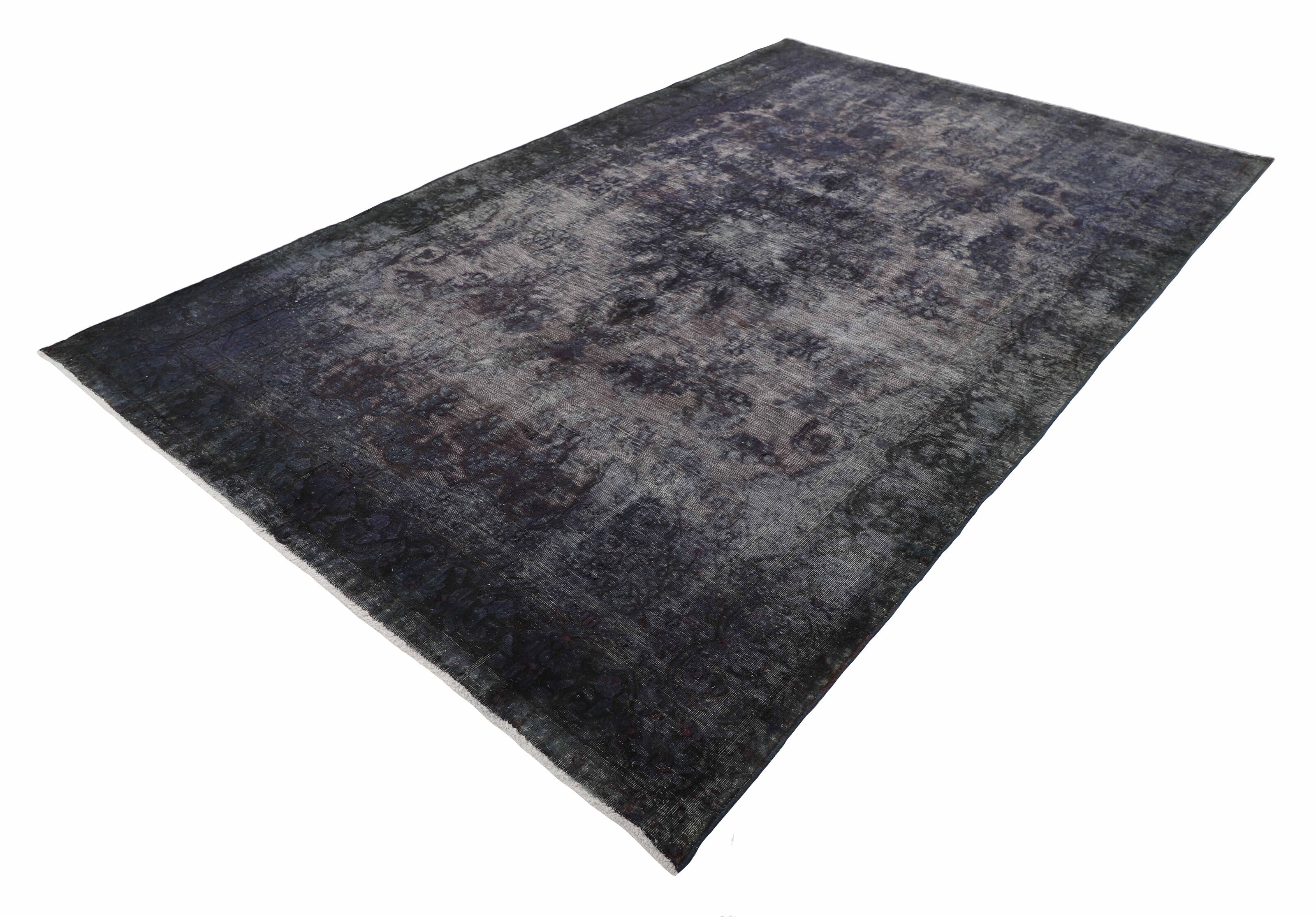 RUGS