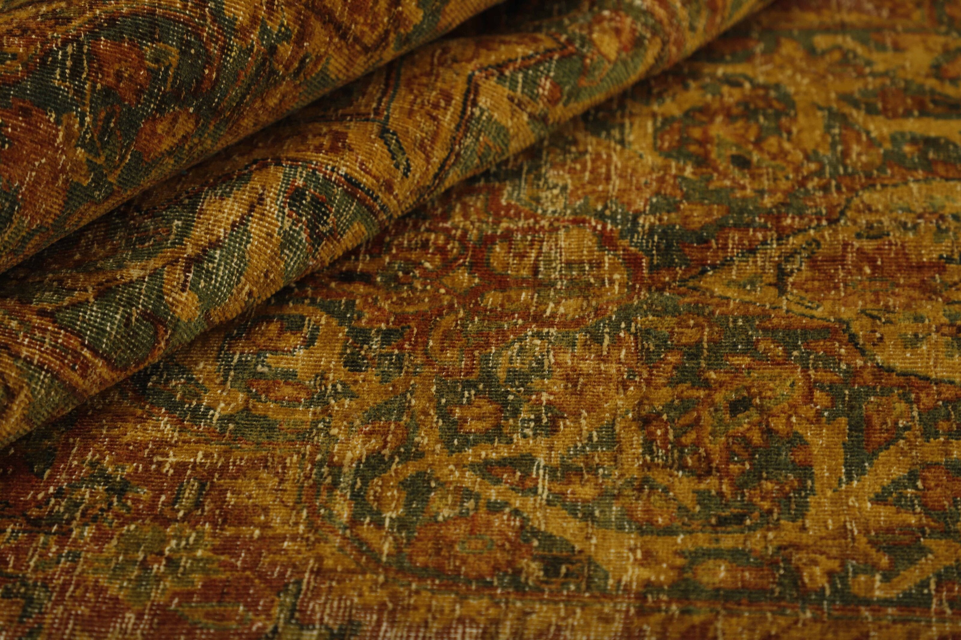 RUGS