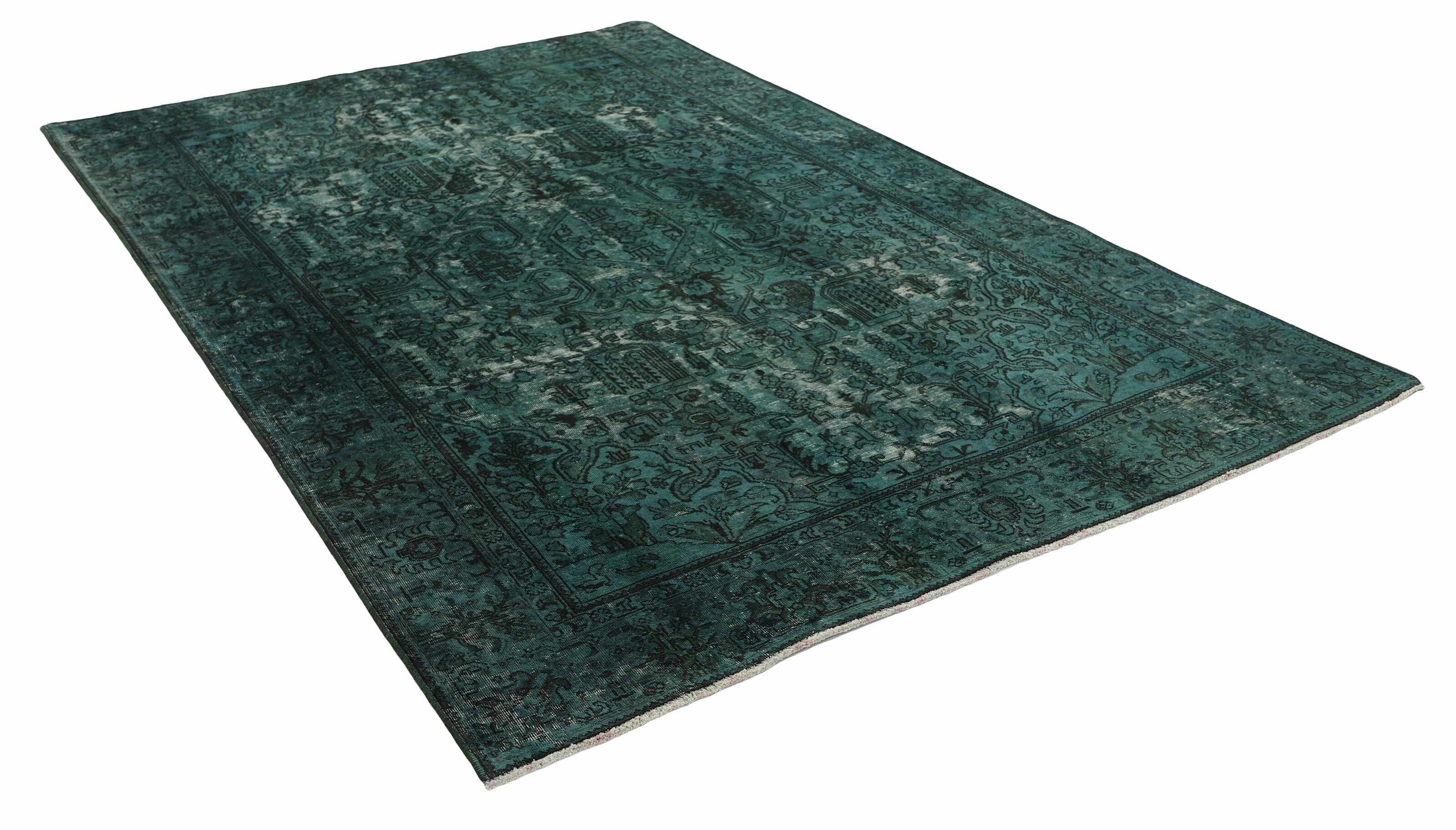 RUGS