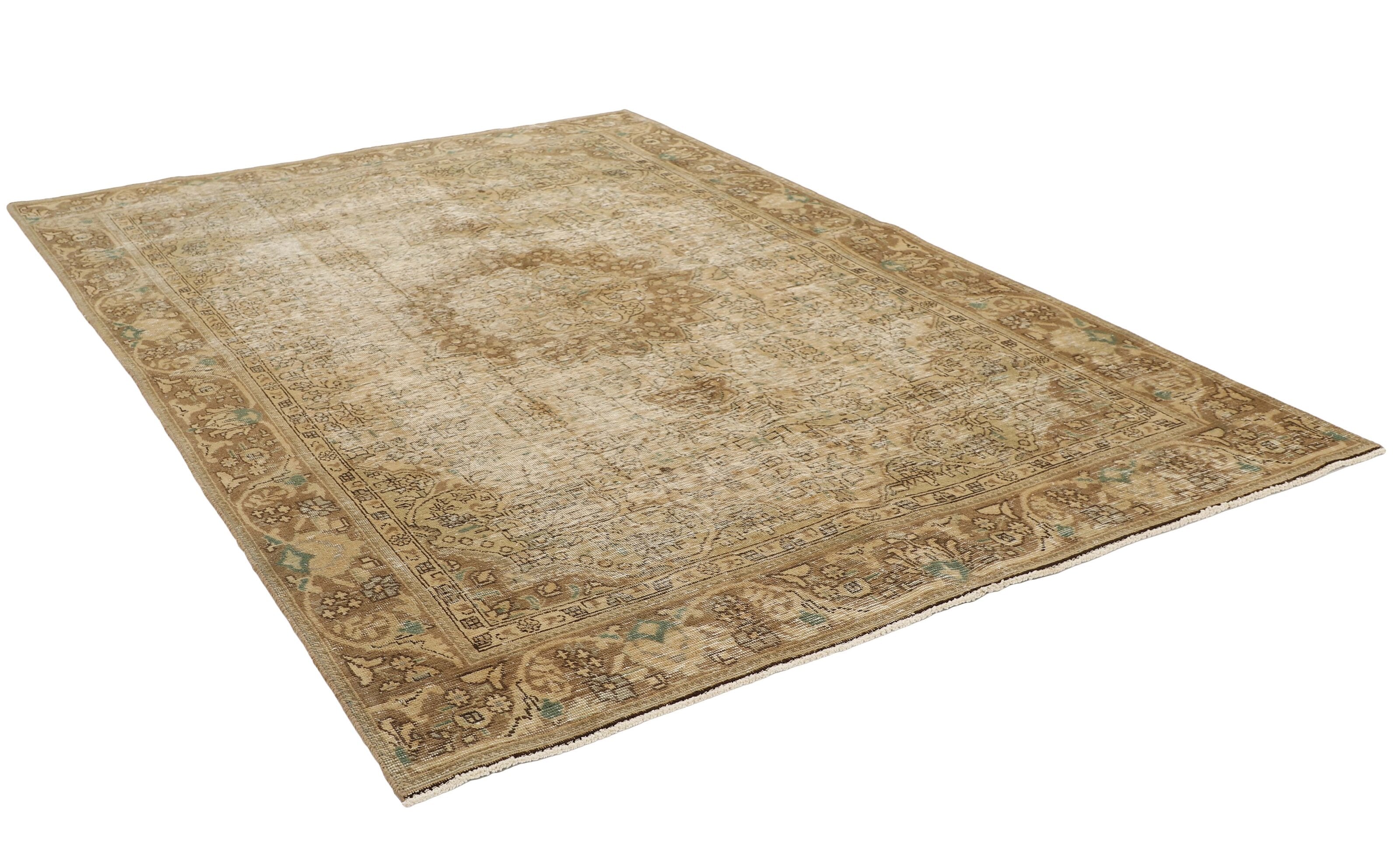 RUGS