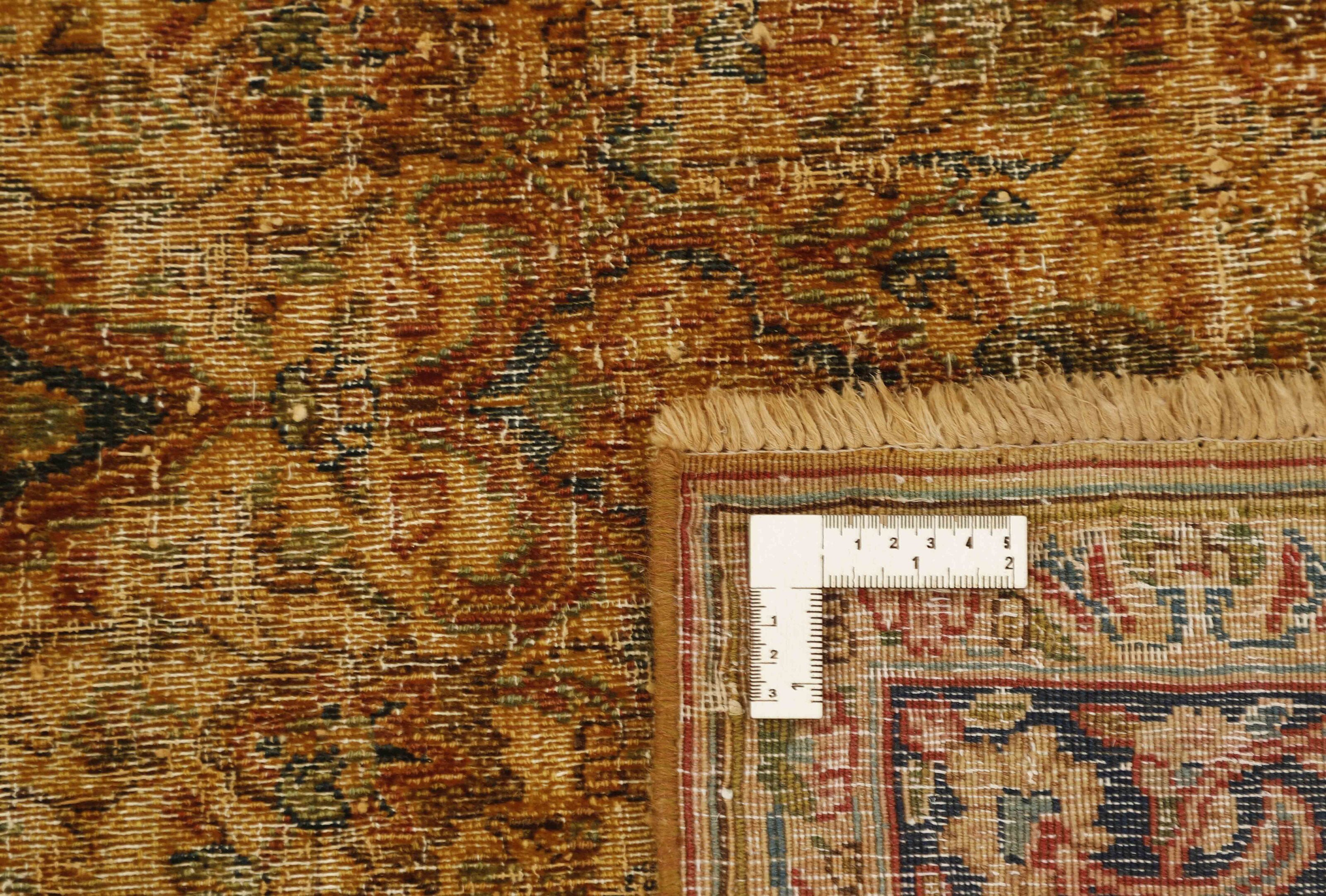 RUGS