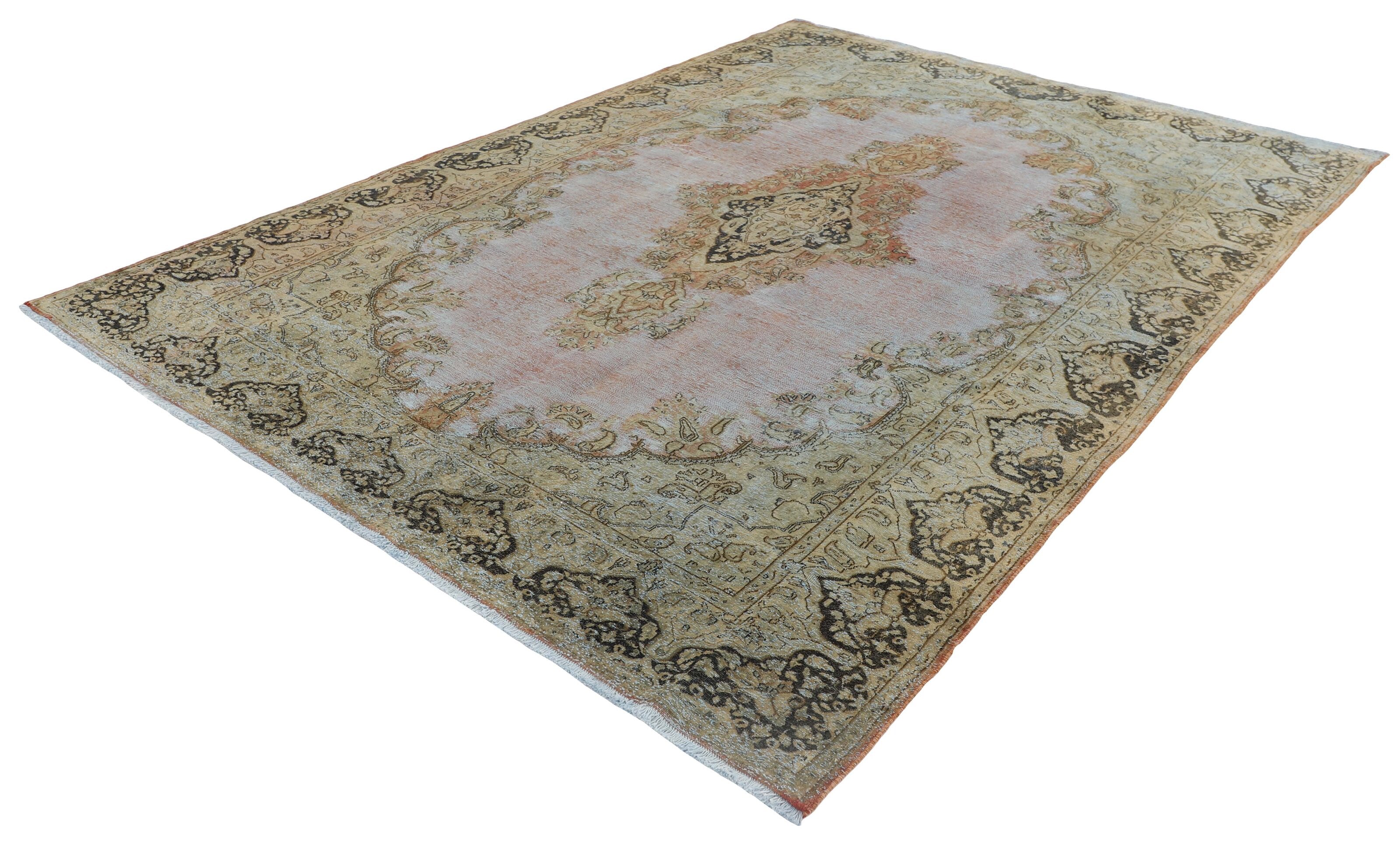 RUGS