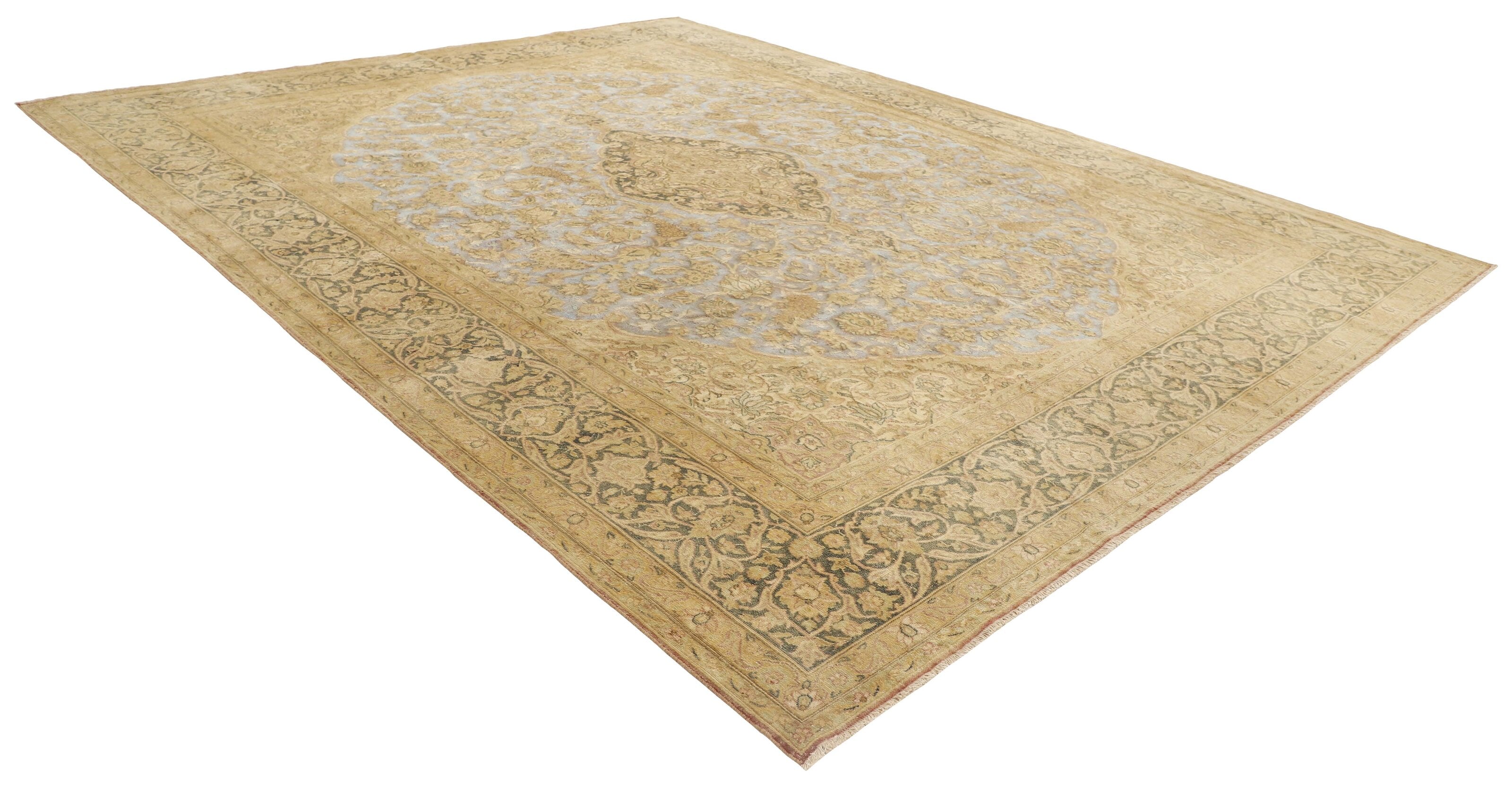 RUGS