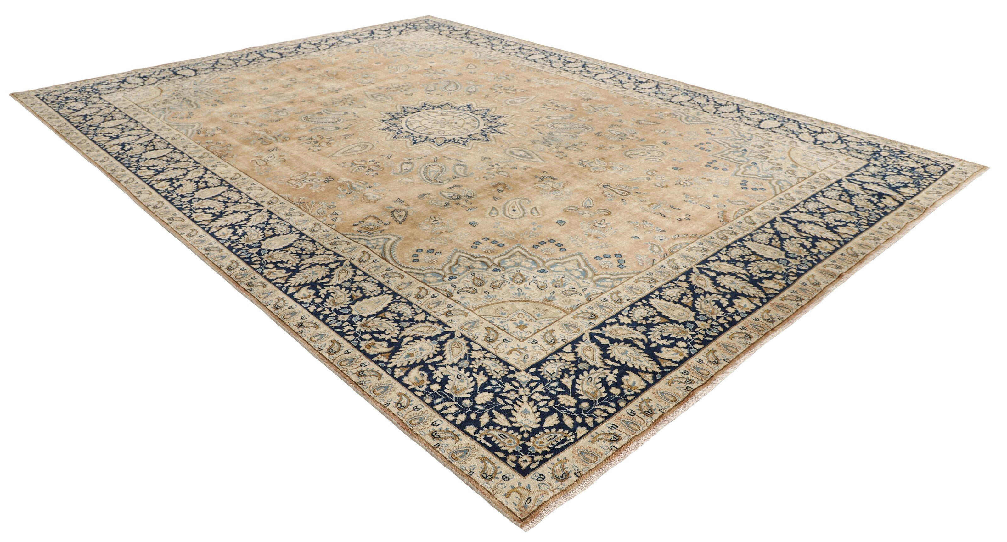 RUGS