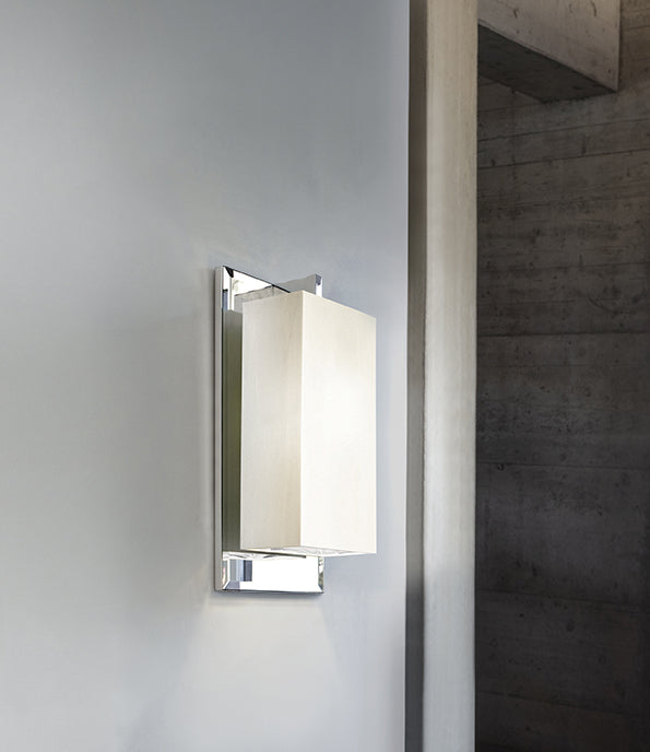 WALL LAMP
