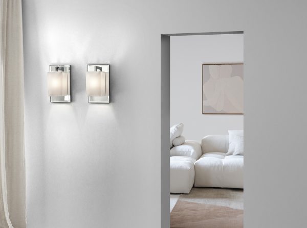 WALL LAMP