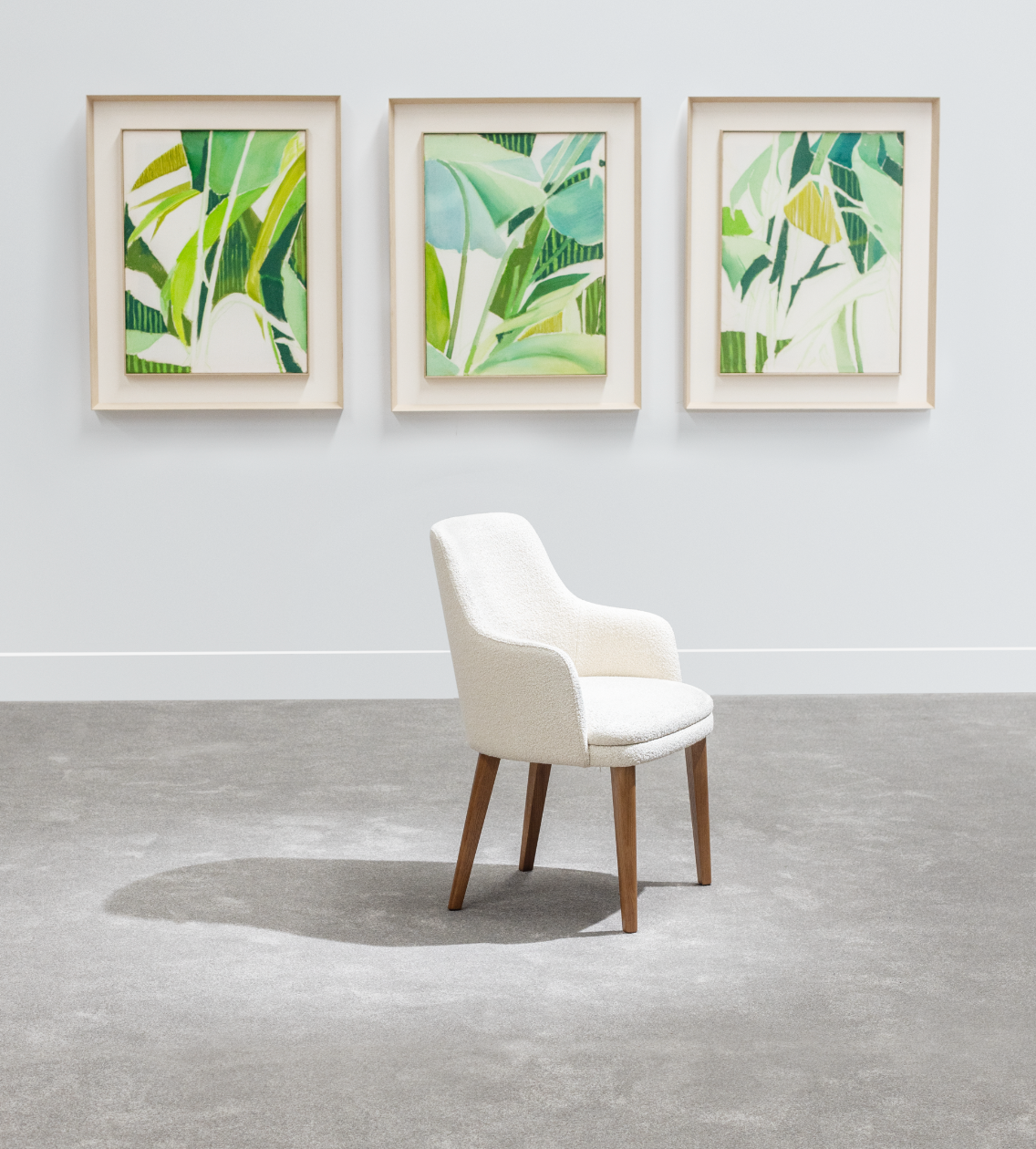 Chairs & Barstools