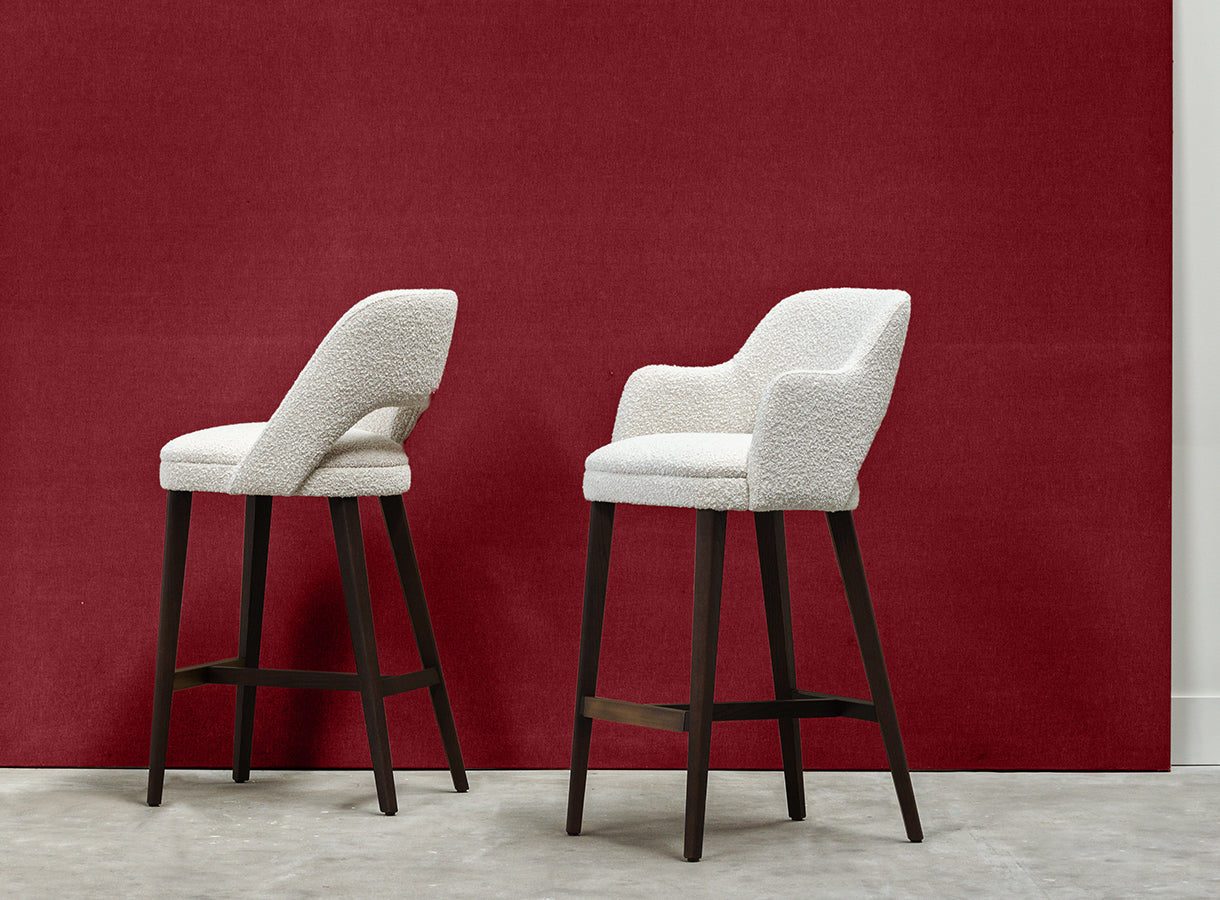 Chairs & Barstools