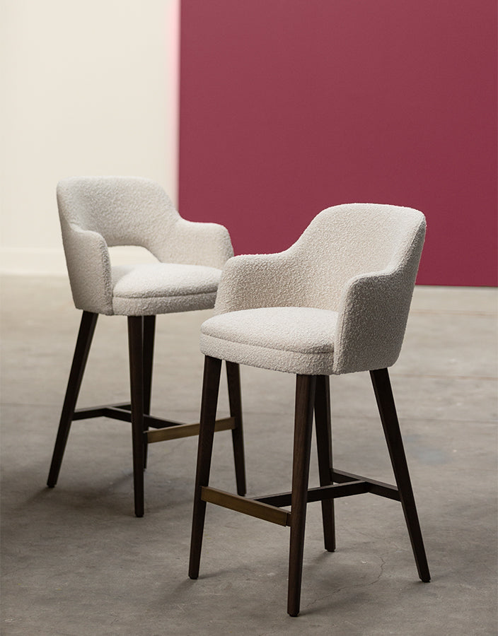 Chairs & Barstools