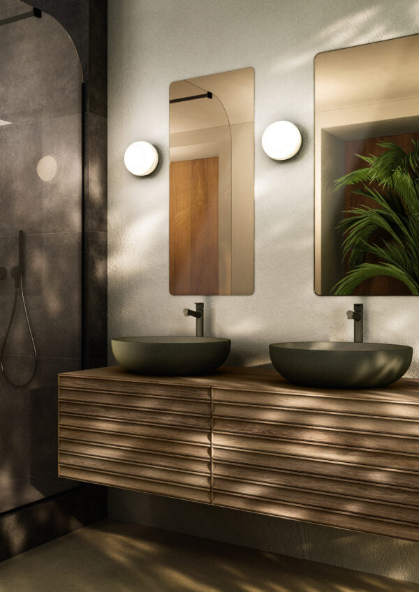 WALL LAMP
