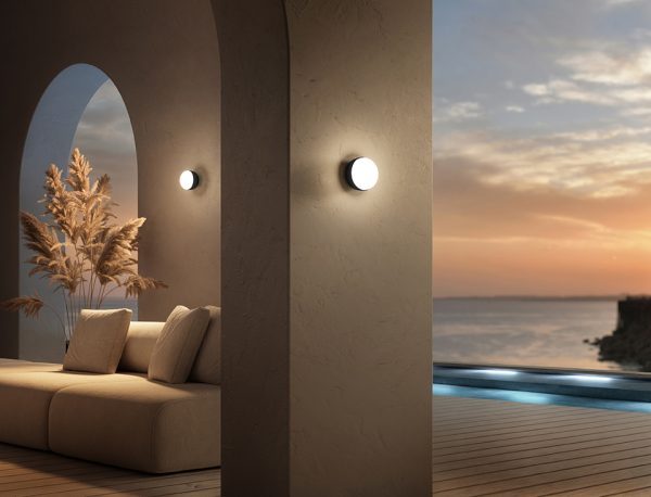 WALL LAMP