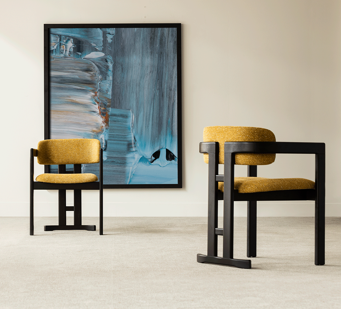 Chairs & Barstools
