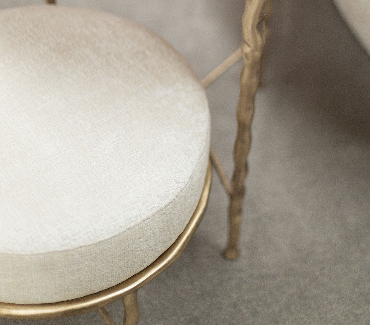Poufs & Benches