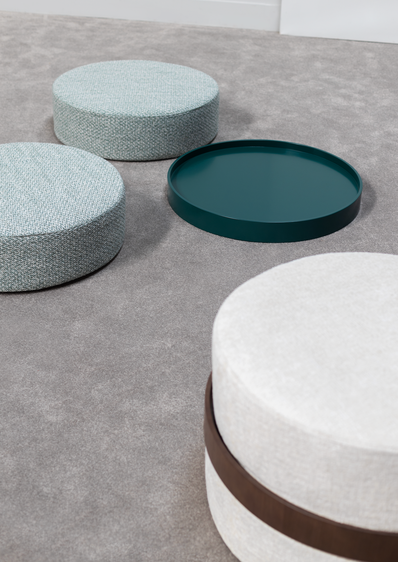 Poufs & Benches