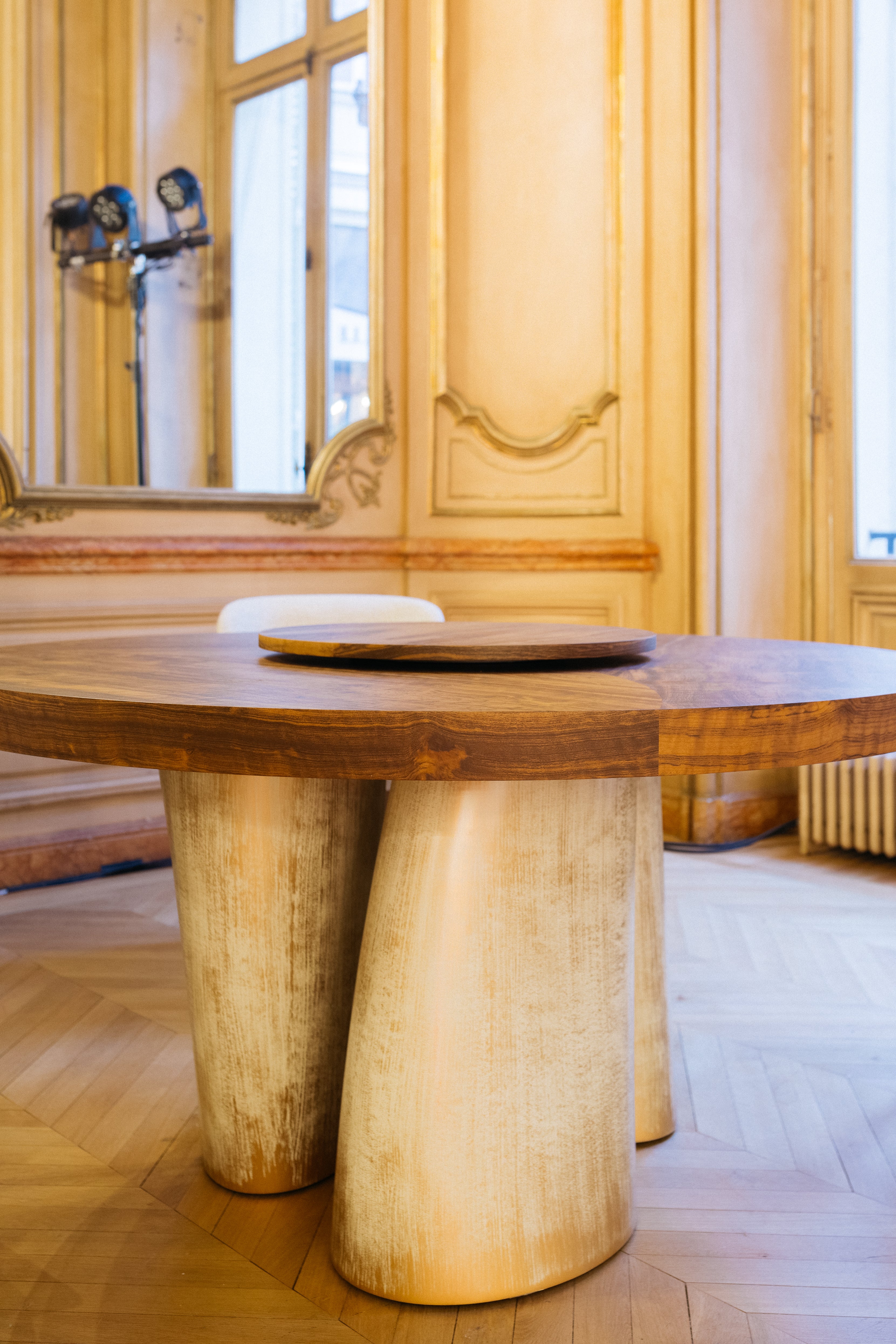 DiningTables