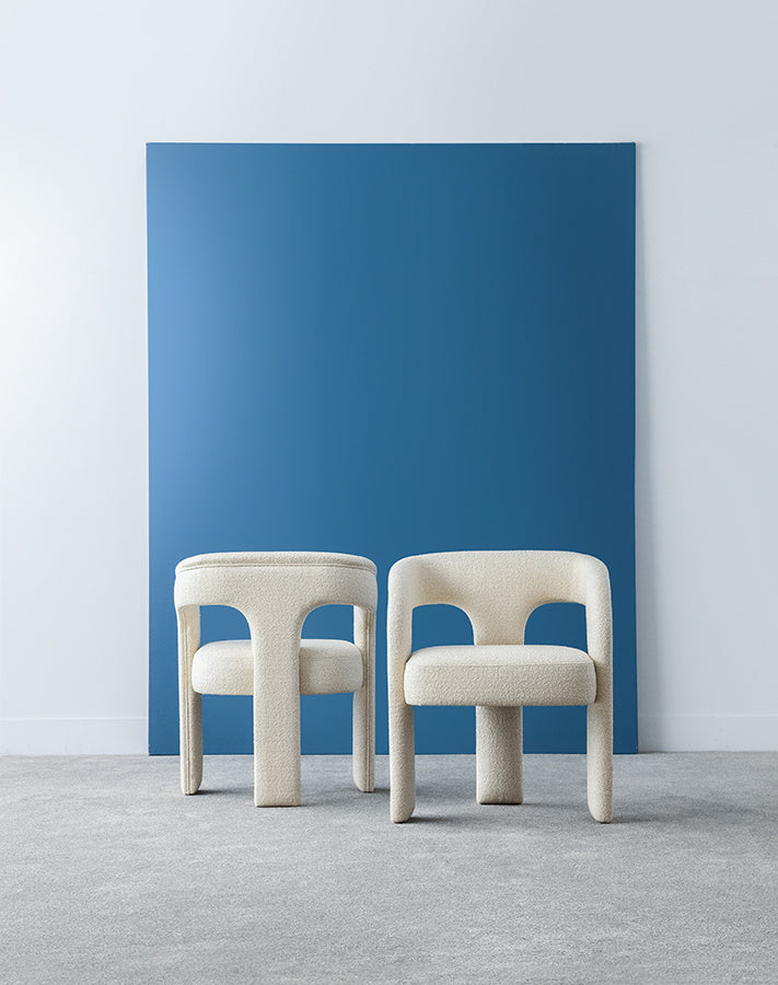 Chairs & Barstools