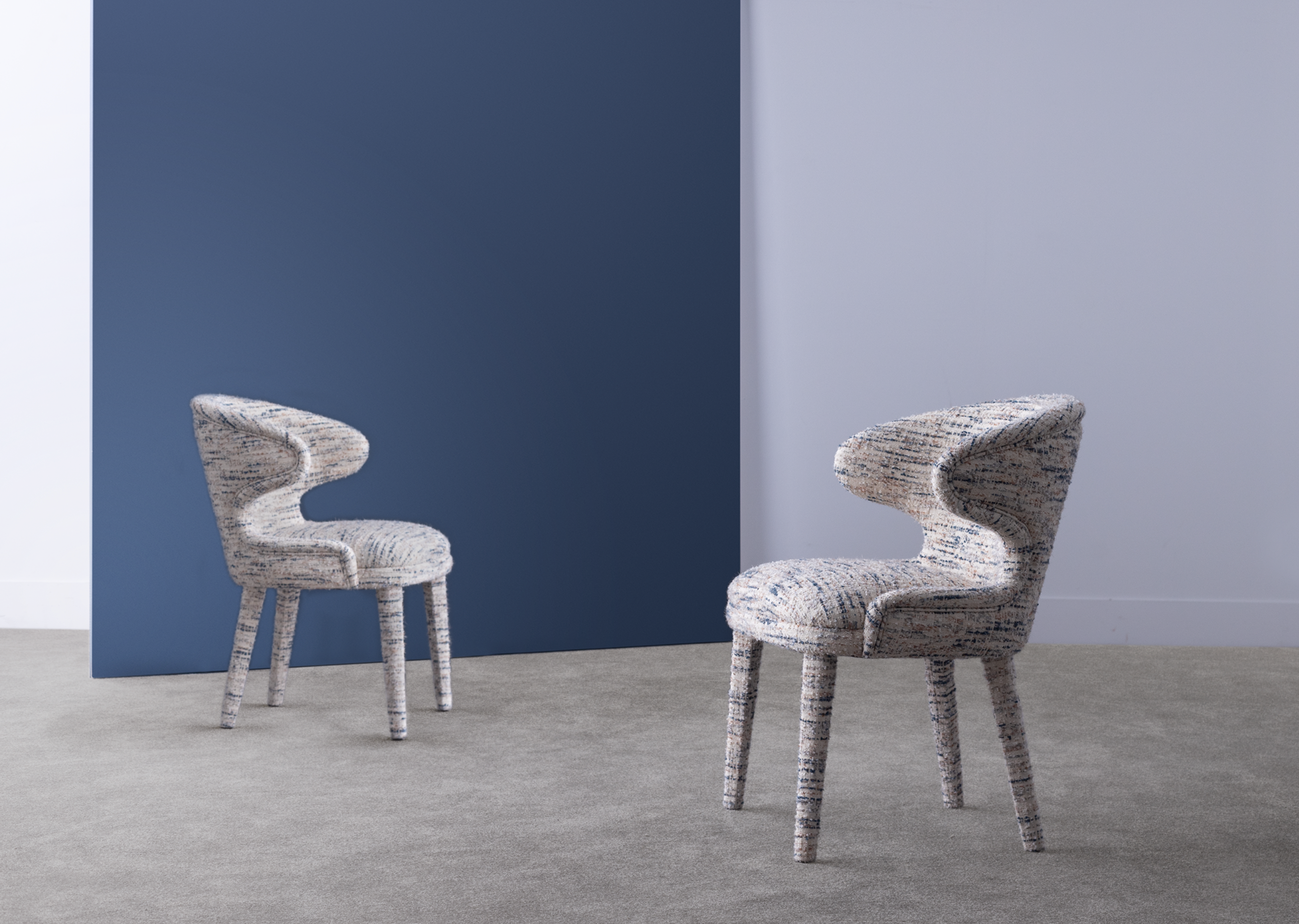 Chairs & Barstools