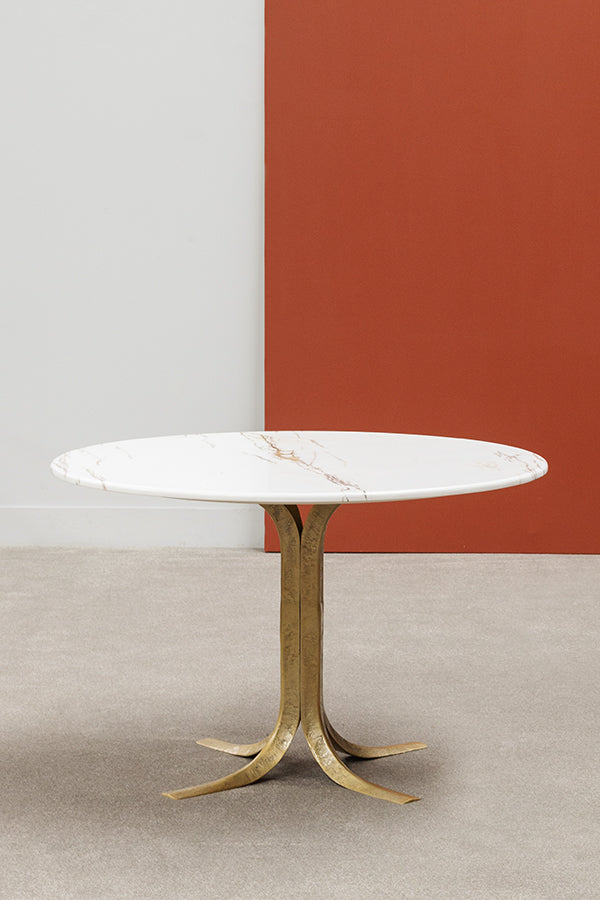 DiningTables