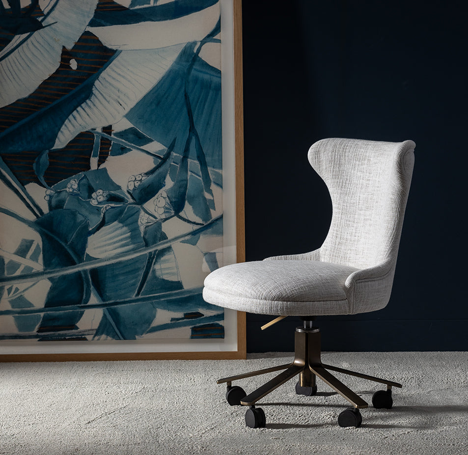 Chairs & Barstools