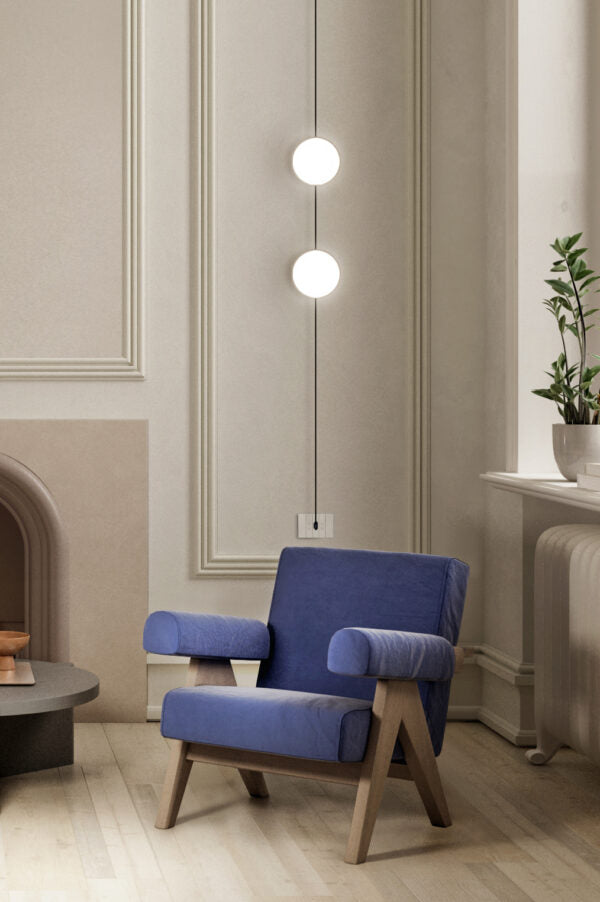 WALL LAMP