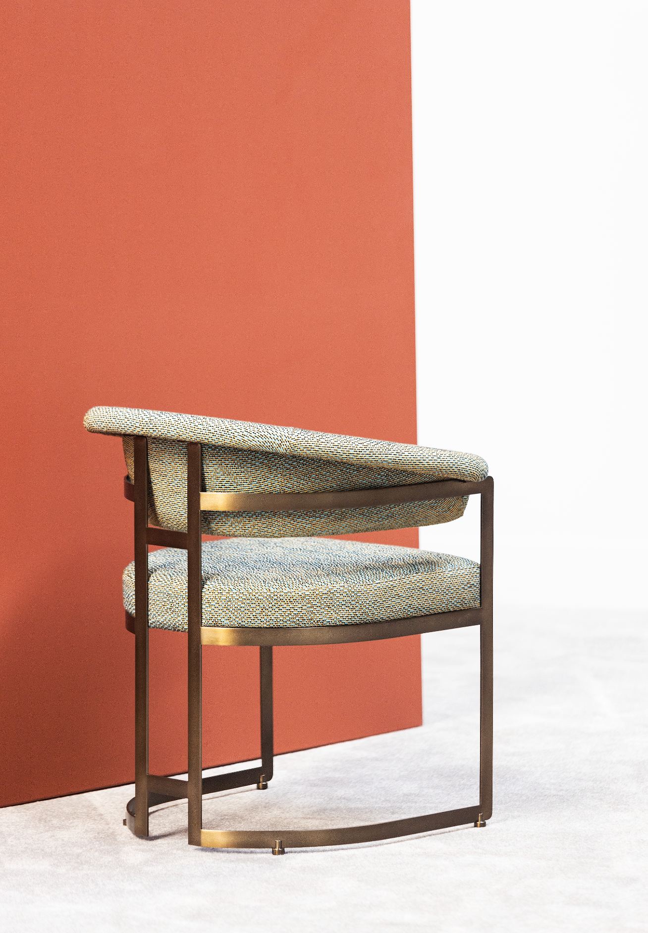 Chairs & Barstools