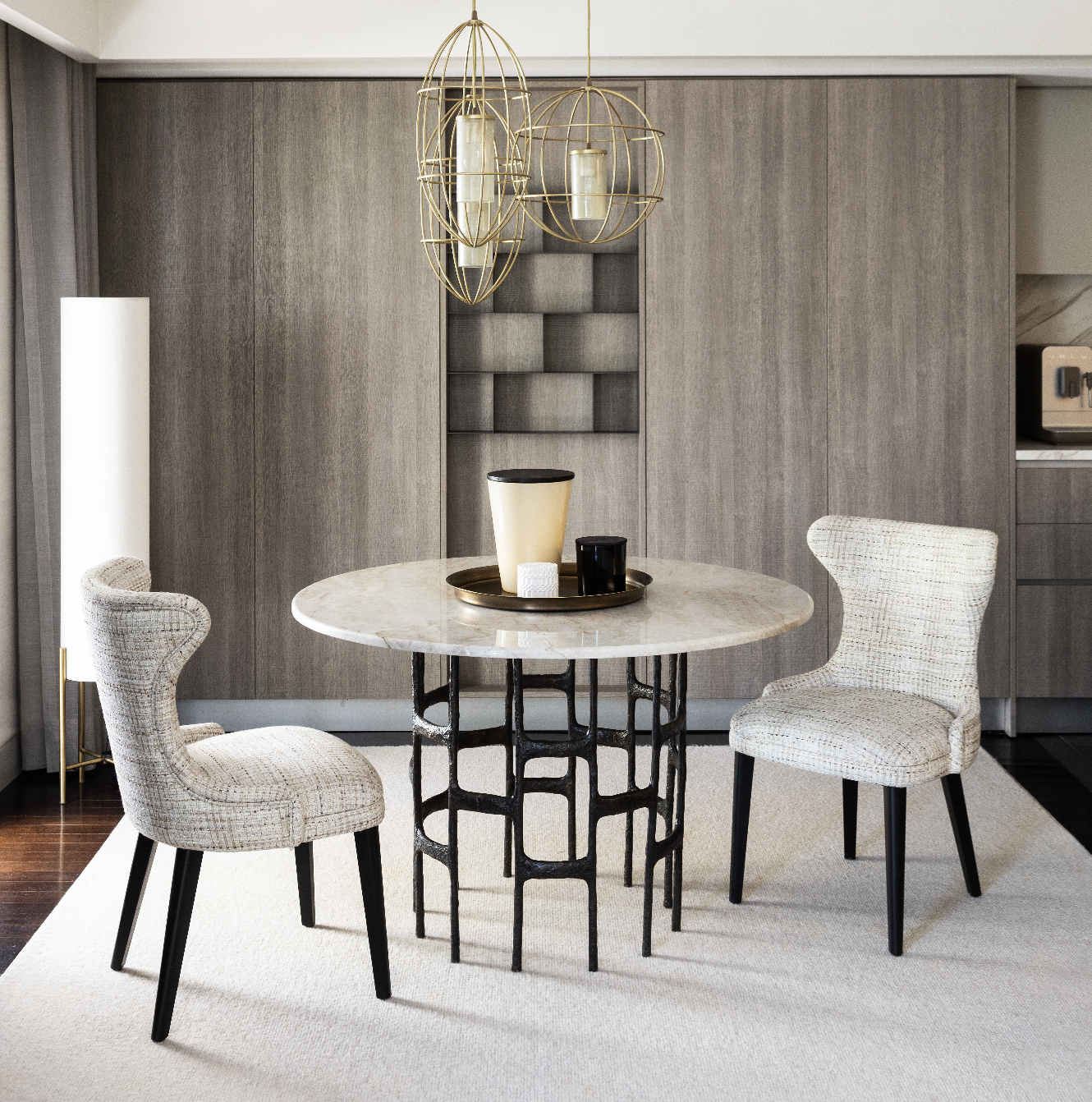 Chairs & Barstools