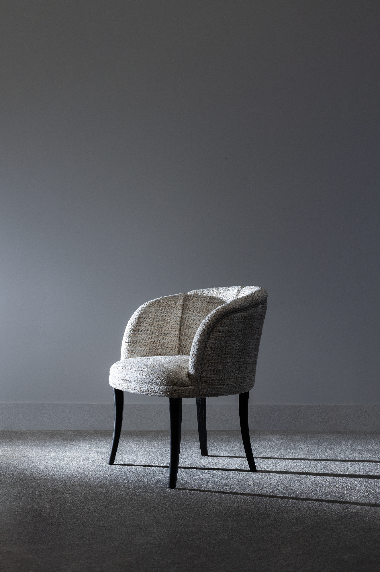 Chairs & Barstools