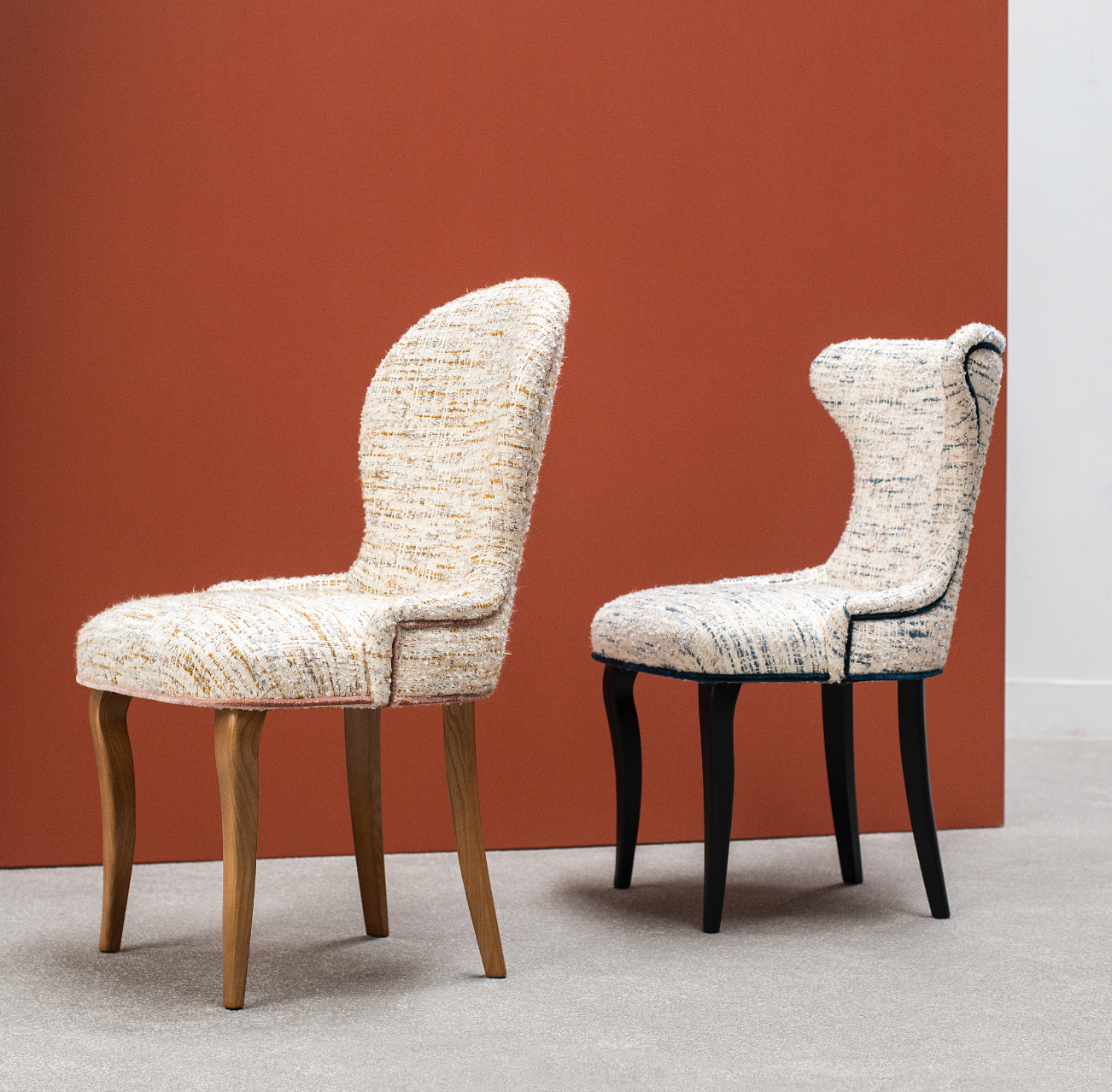 Chairs & Barstools