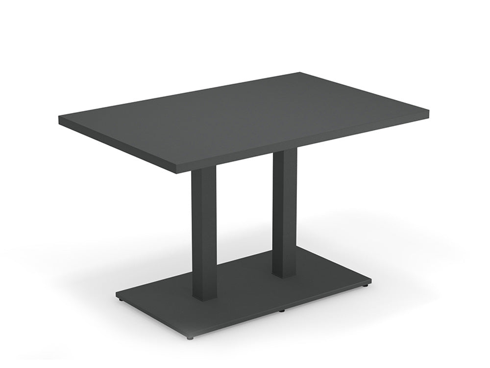 OUTDOOR TABLES