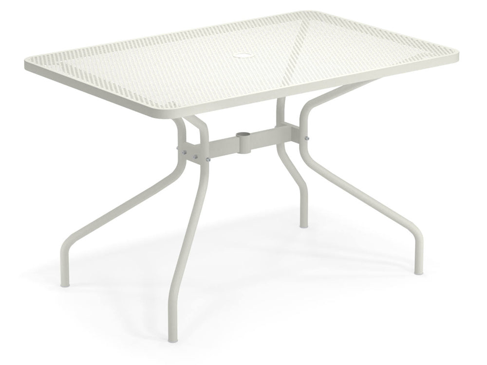 OUTDOOR TABLES