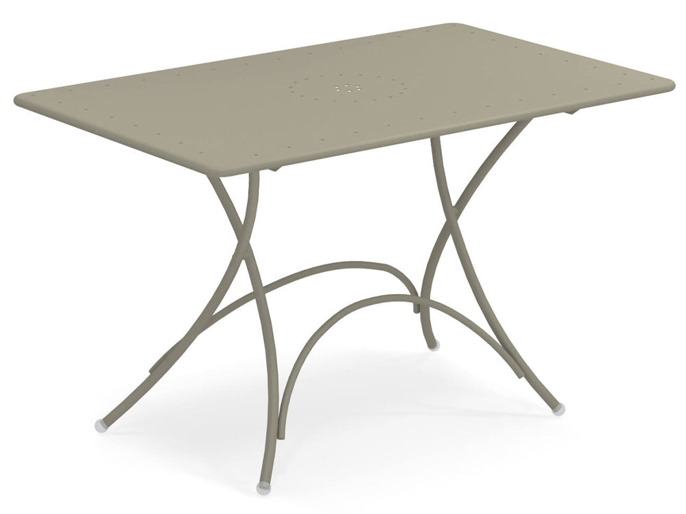 OUTDOOR TABLES