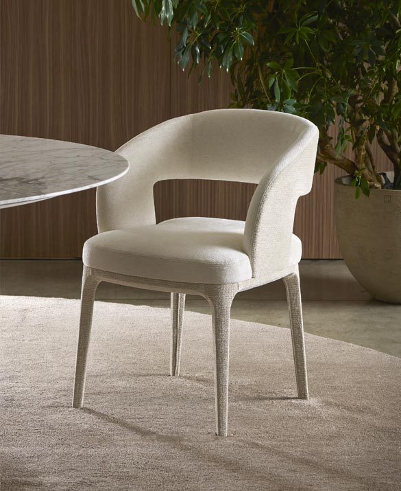 CHAIRS / STOOLS