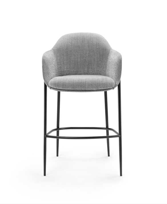 CHAIRS / STOOLS