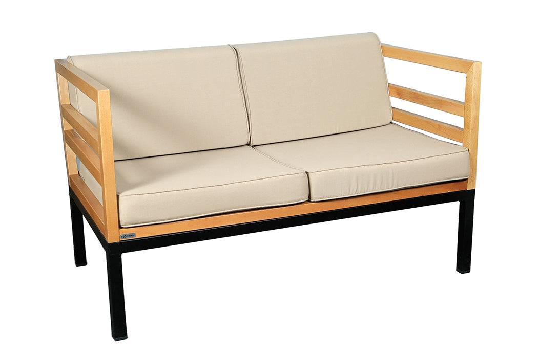 OUTDOOR SOFAS