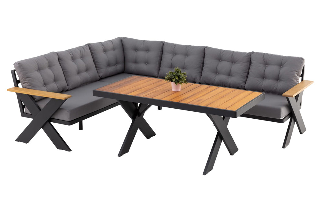 OUTDOOR SOFAS