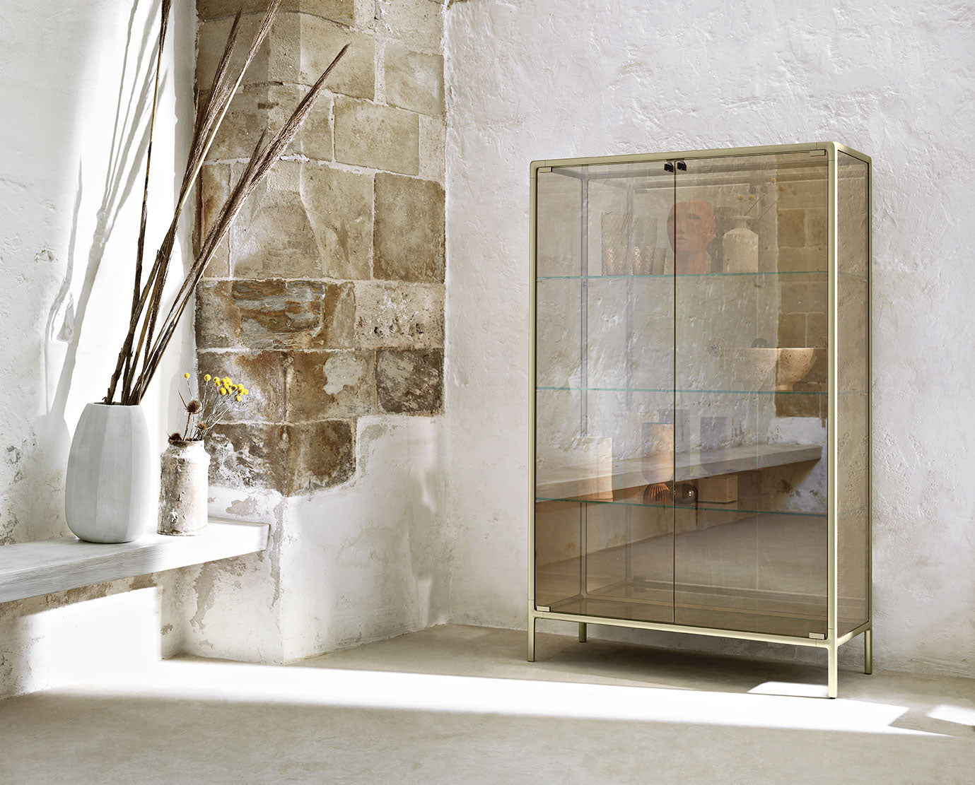 SHOWCASES AND CUPBOARDS