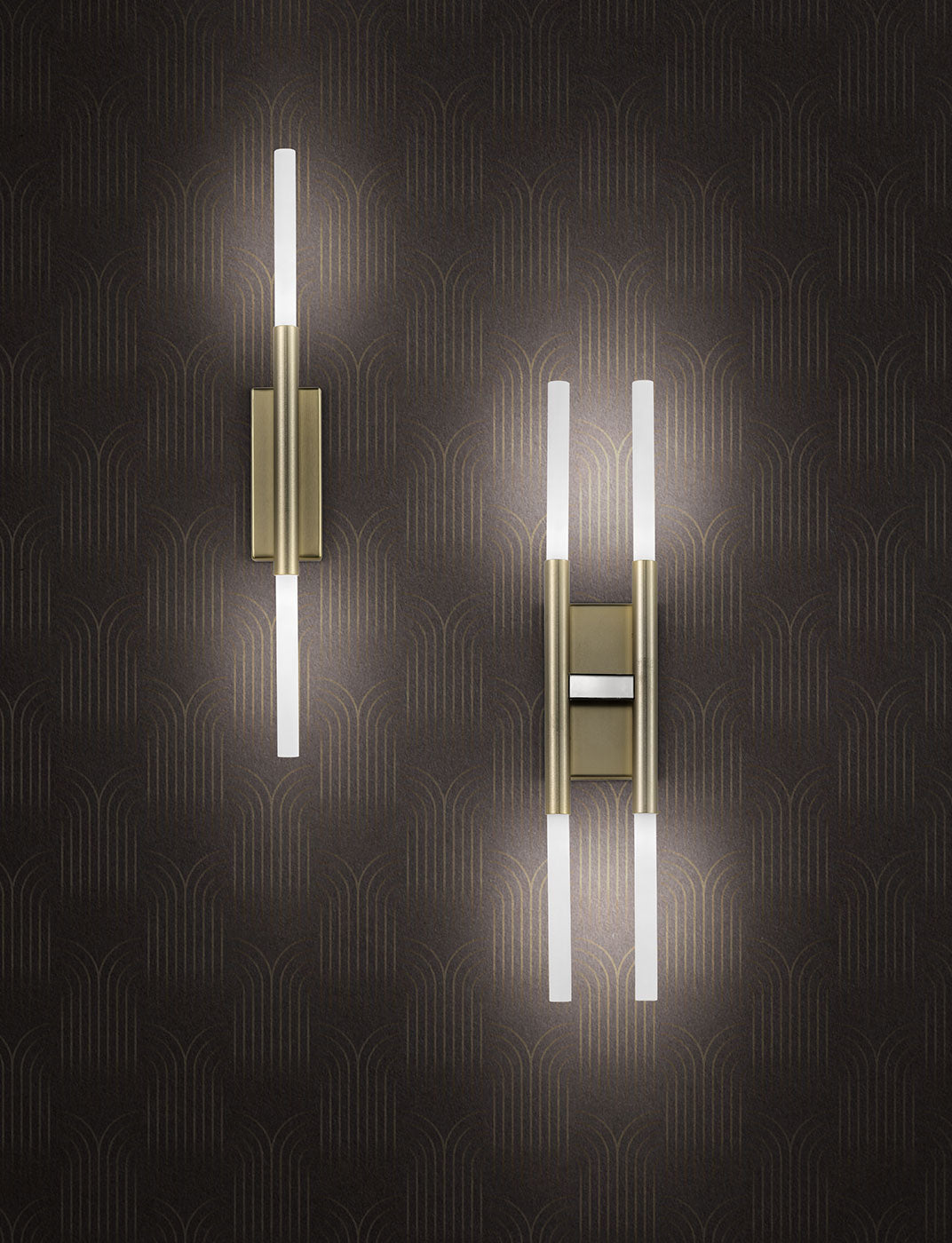 WALL LAMP
