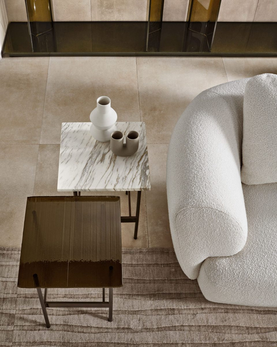 COFFEE AND SIDE TABLES