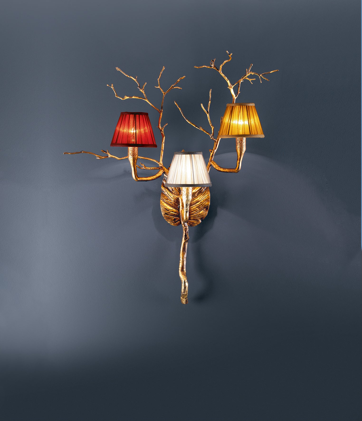 WALL LAMP
