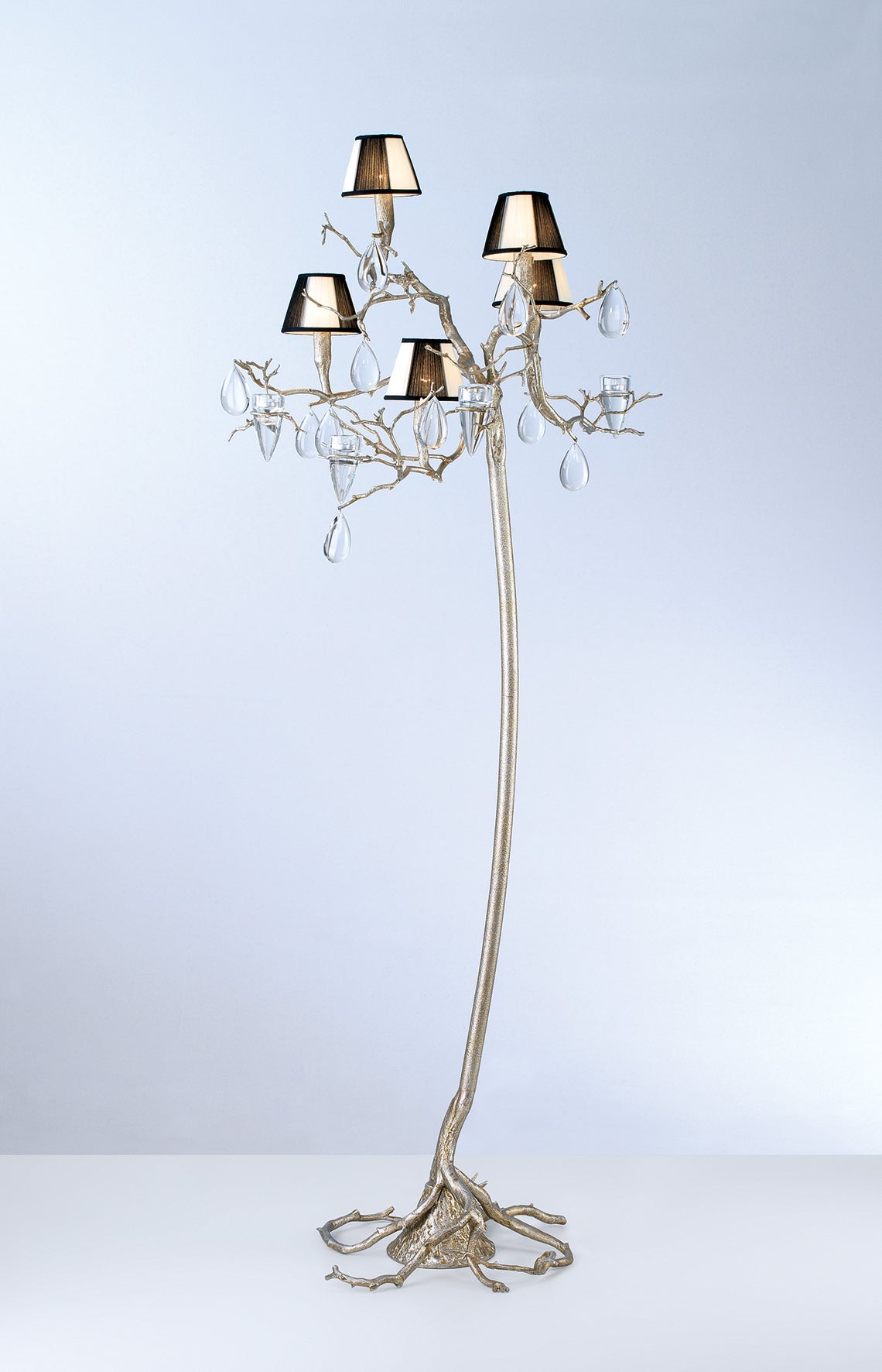 FLOOR LAMP
