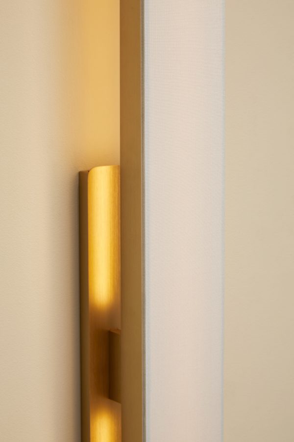 WALL LAMP